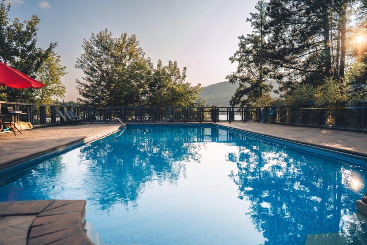 Holiday home Waterfront With Magnificent View Lac Superieur