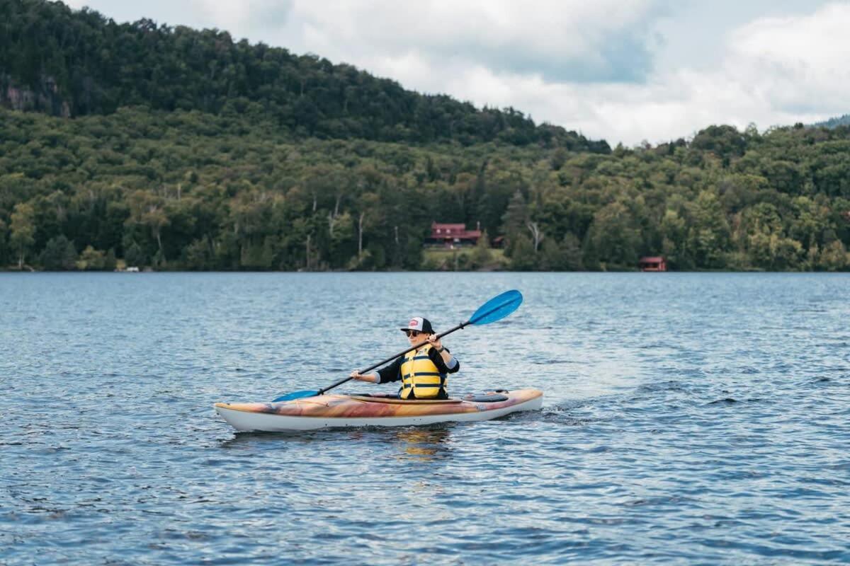Waterfront With Magnificent View Lac Superieur